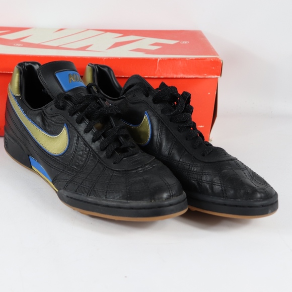 nike hotspur